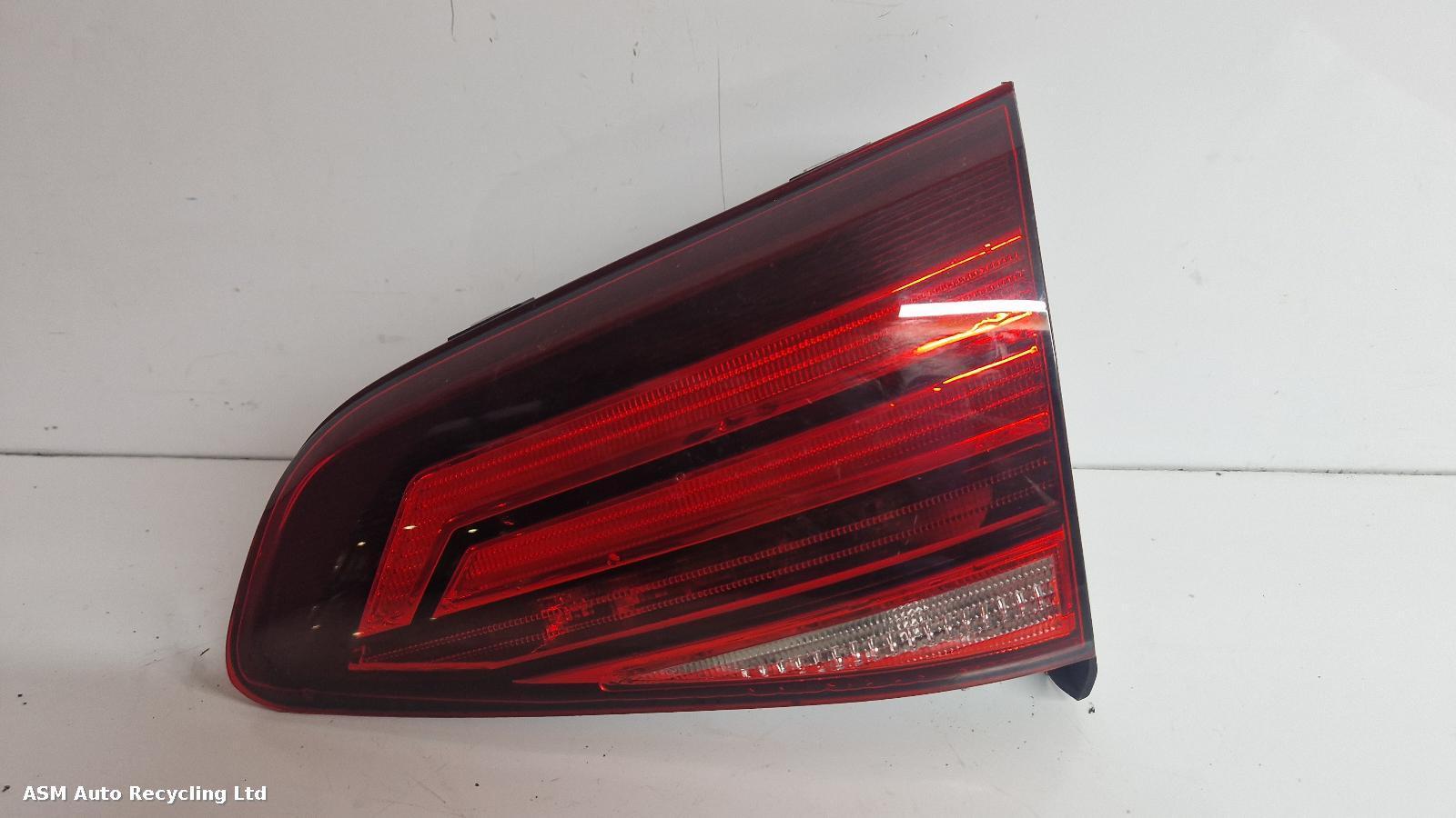 View Auto part R Taillight Volkswagen Golf 2019