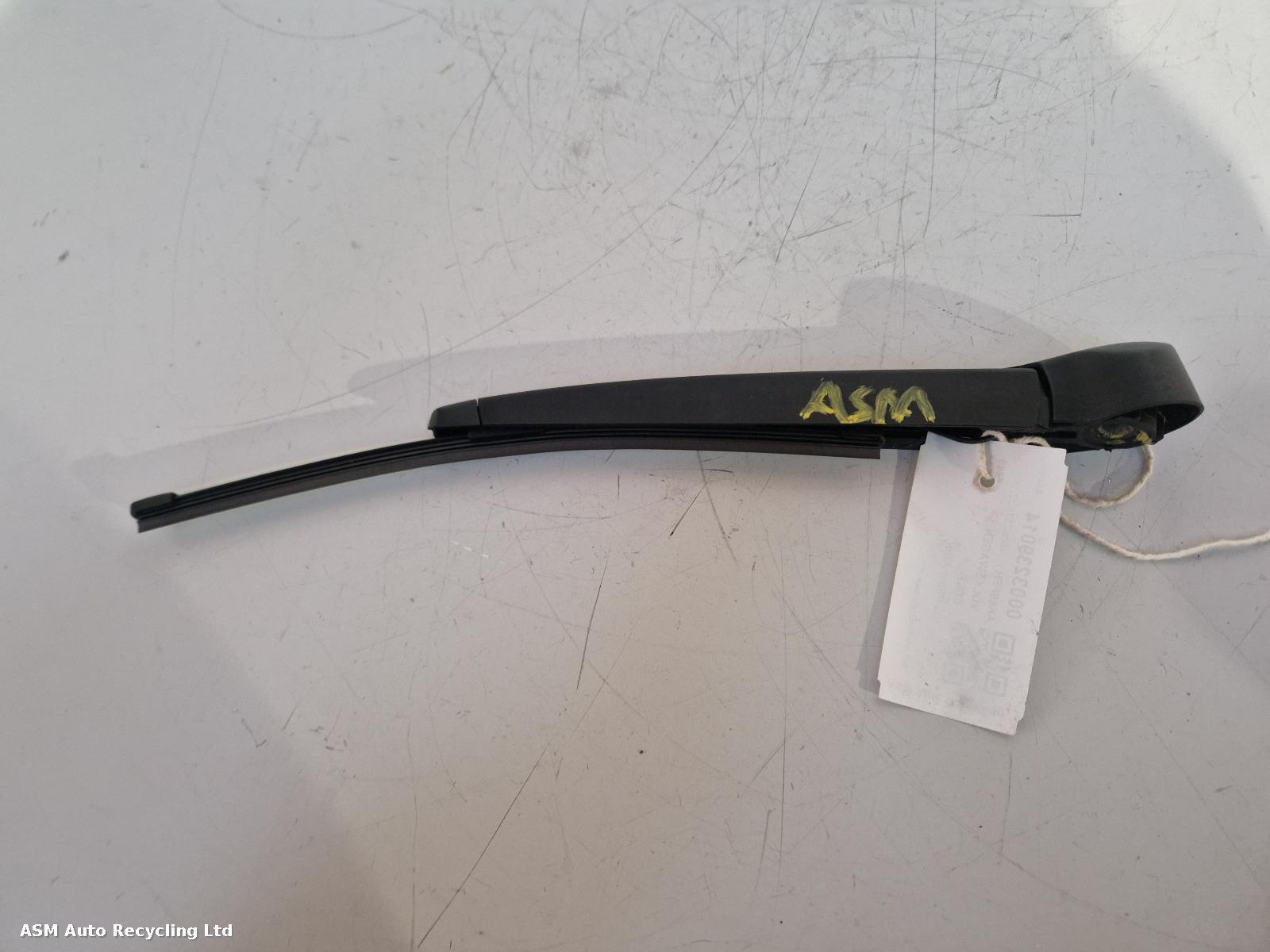 View Auto part Wiper Arm Volkswagen Golf 2019