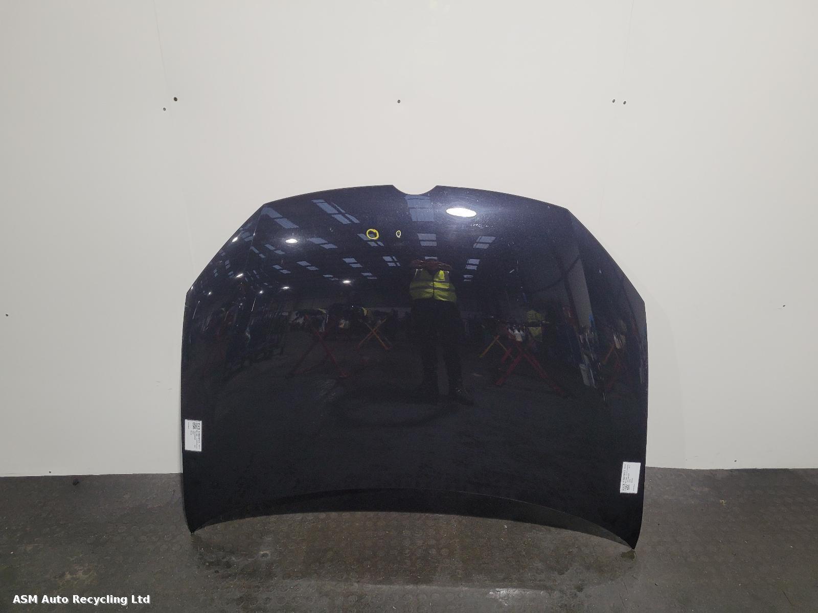 View Auto part Bonnet Volkswagen Golf 2011