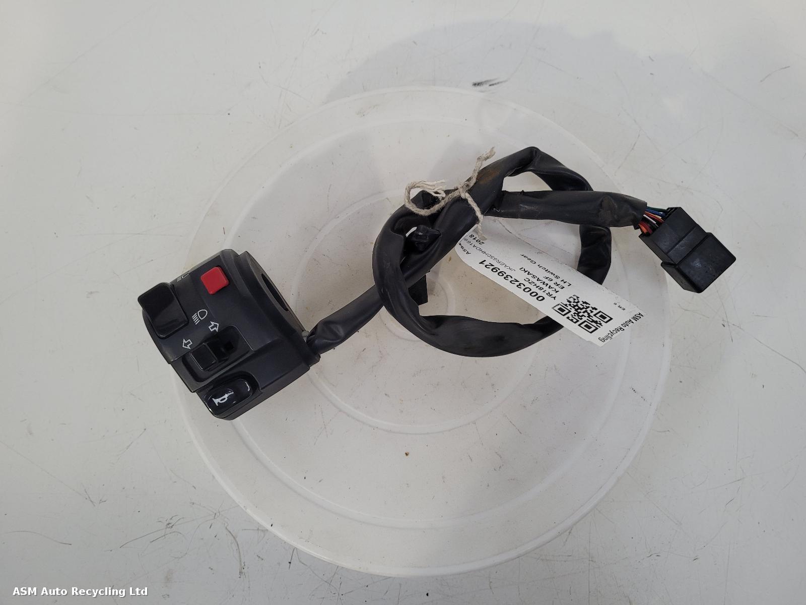 View Auto part LH Switch Gear Kawasaki Z650 2018