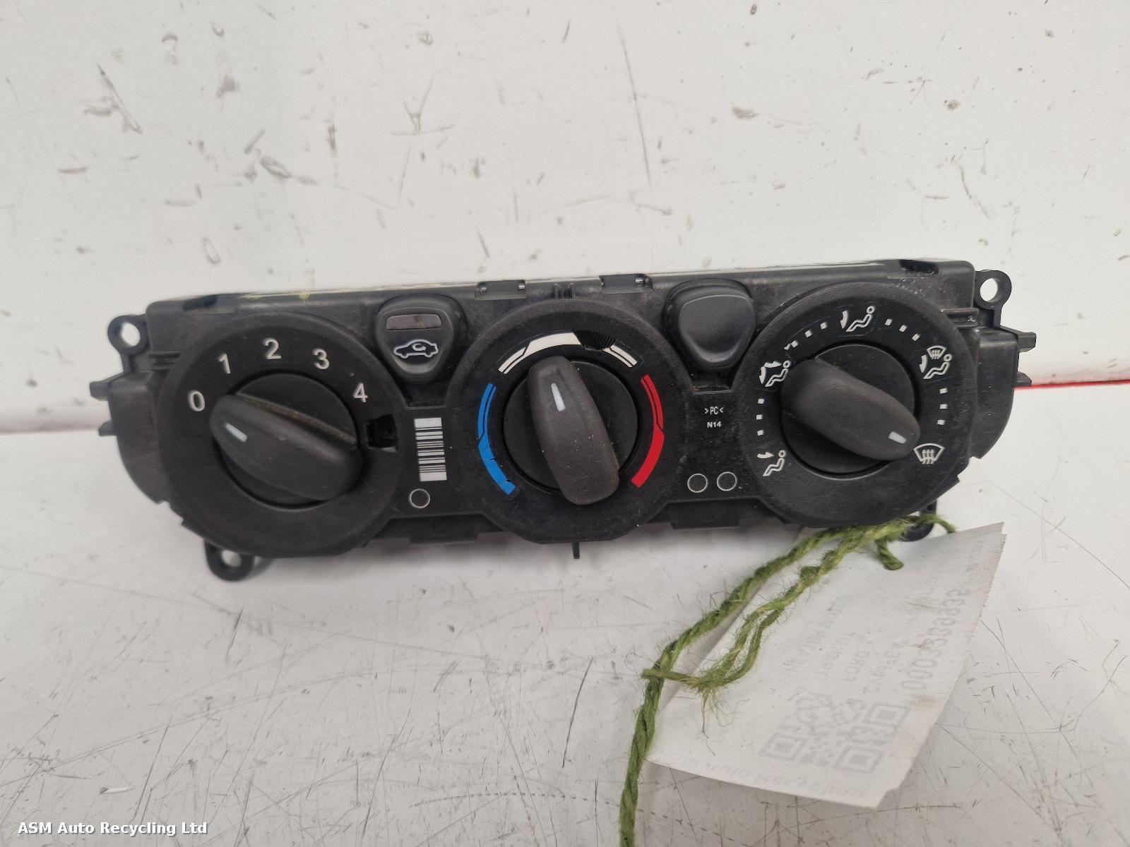 View Auto part Heater/AC Controller Ford Transit 2018