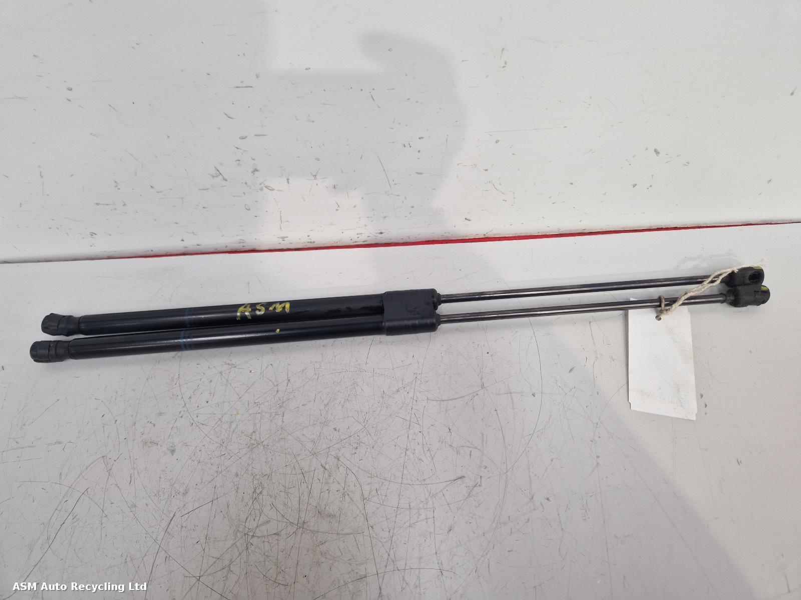 View Auto part Hatch Strut/Shock Vauxhall Corsa 2017