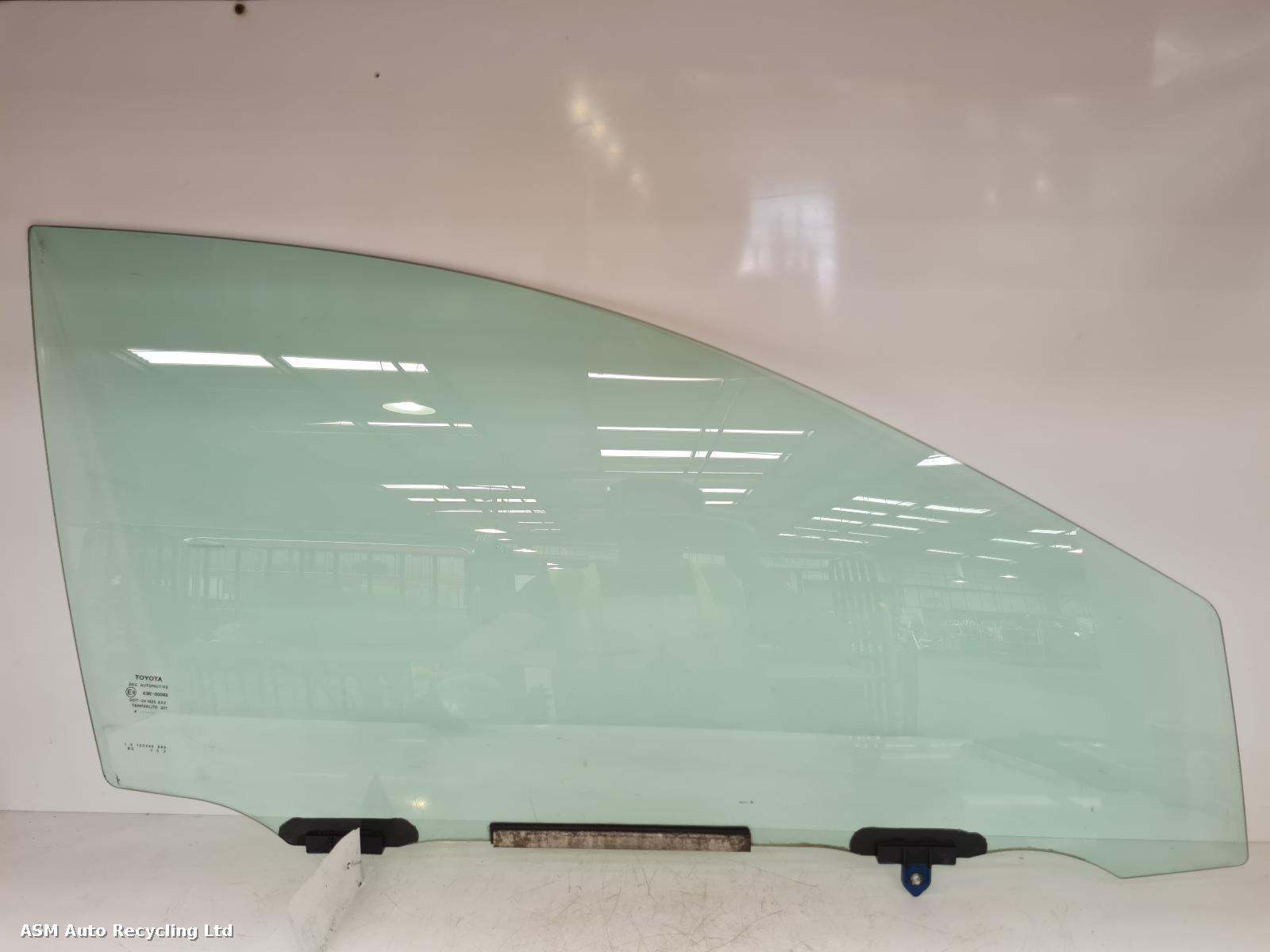 View Auto part RF Door Window Toyota Auris 2015