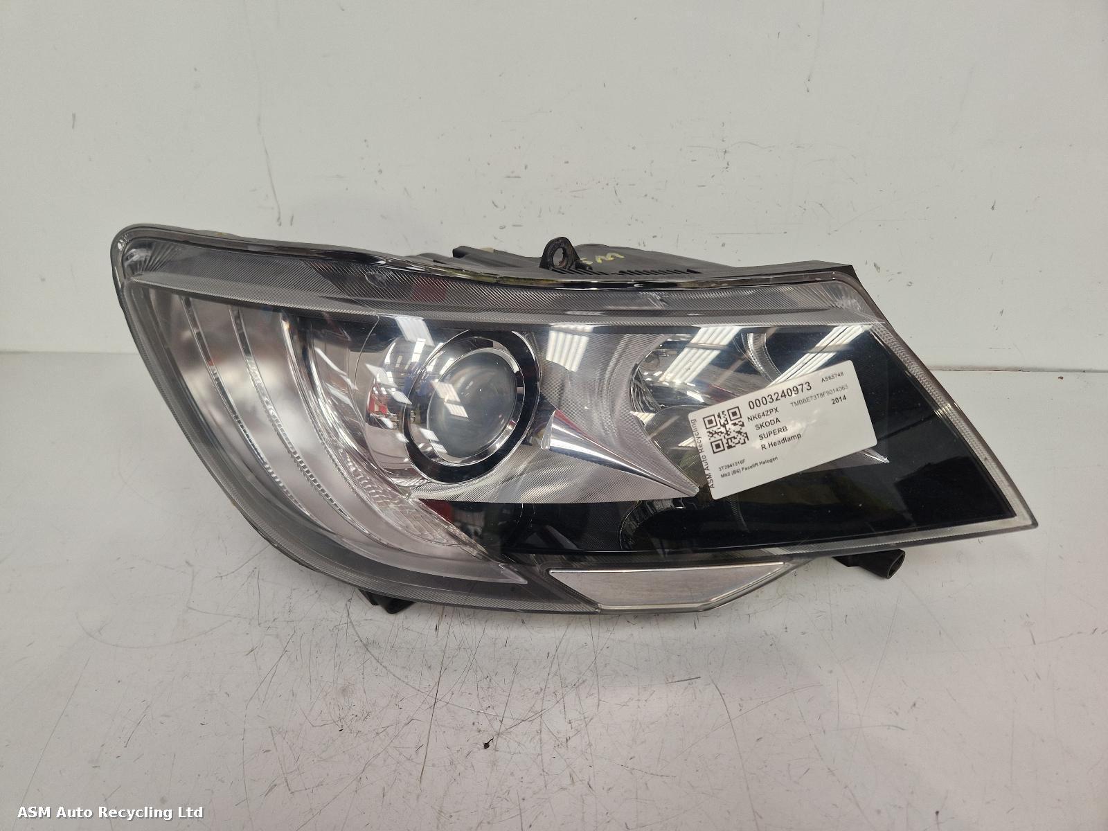 View Auto part R Headlamp Skoda Superb 2014
