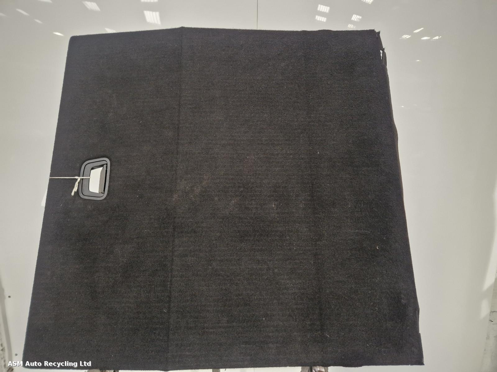 View Auto part Floor Mats/Boot Liner Vauxhall Astra 2016