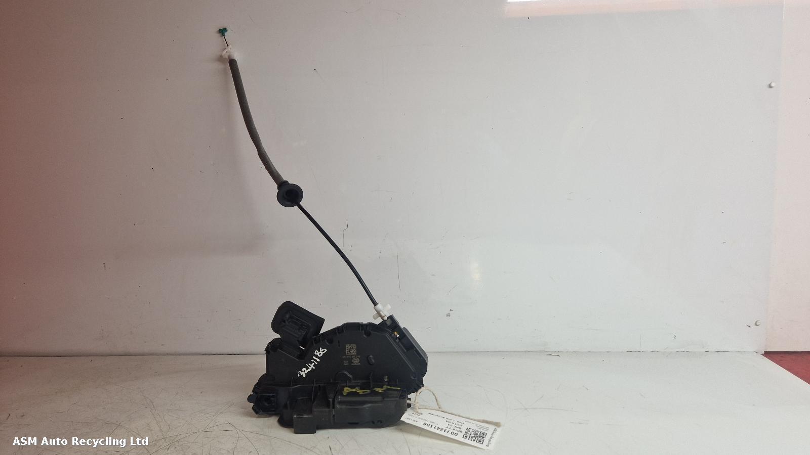 View Auto part Door Lock Assembly Skoda Octavia 2018