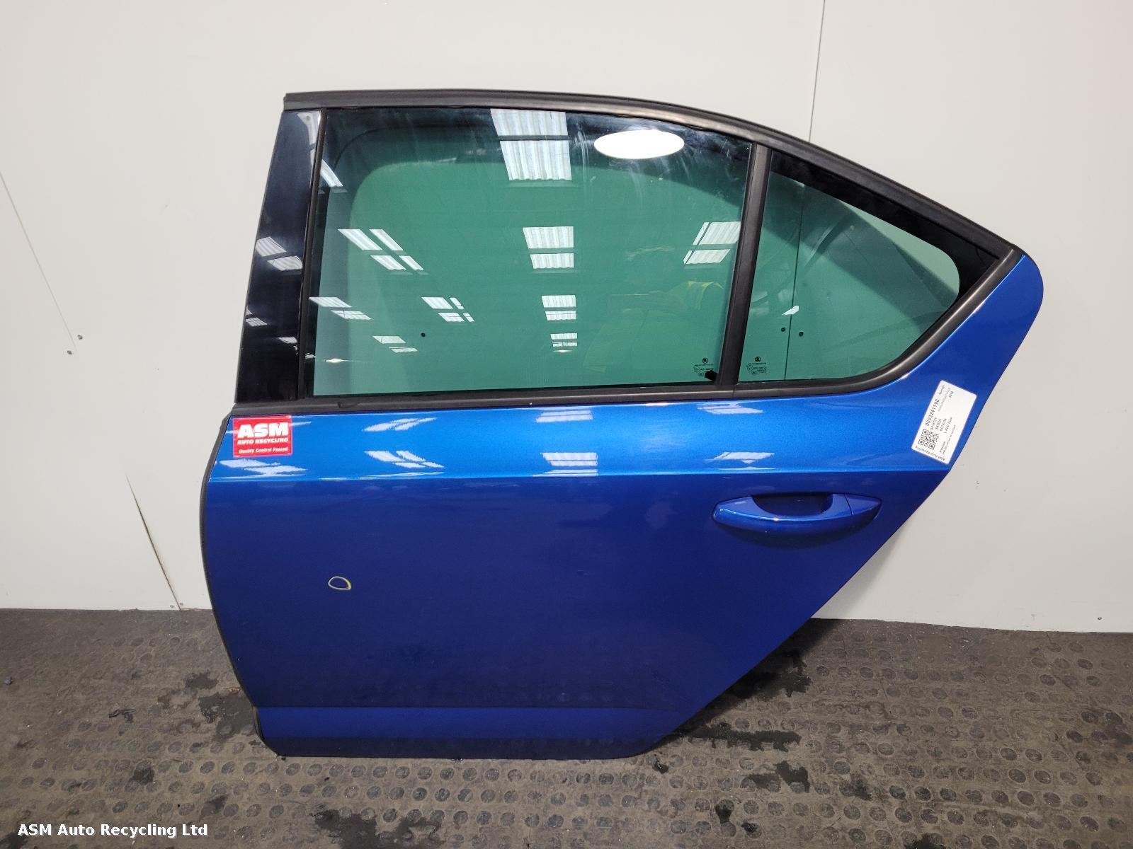 View Auto part L Rear Door Skoda Octavia 2018
