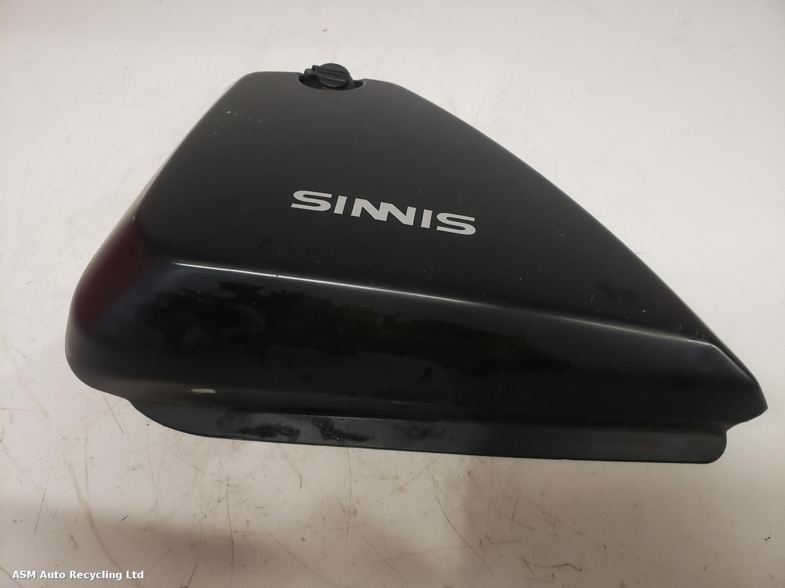 View Auto part Side Panel Right Sinnis Hoodlum 125 2020