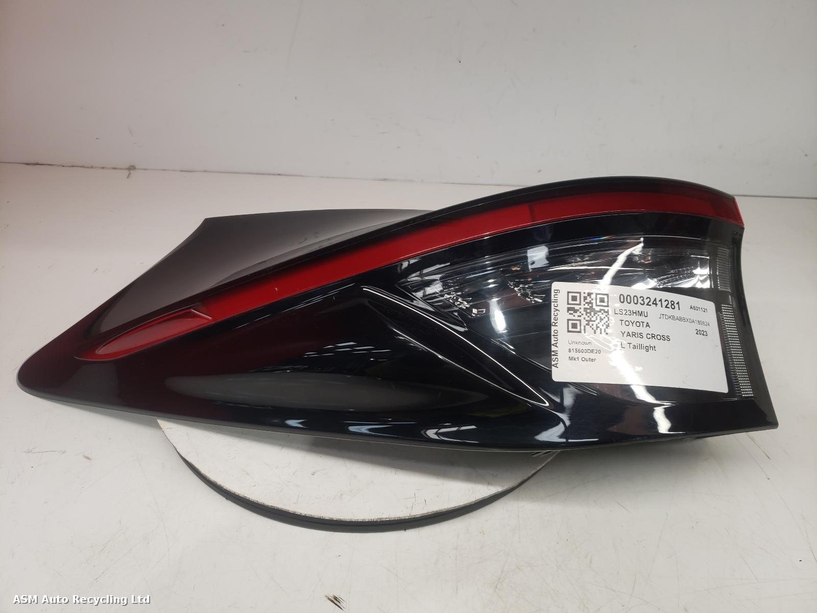 View Auto part L Taillight Toyota Yaris Cross 2023