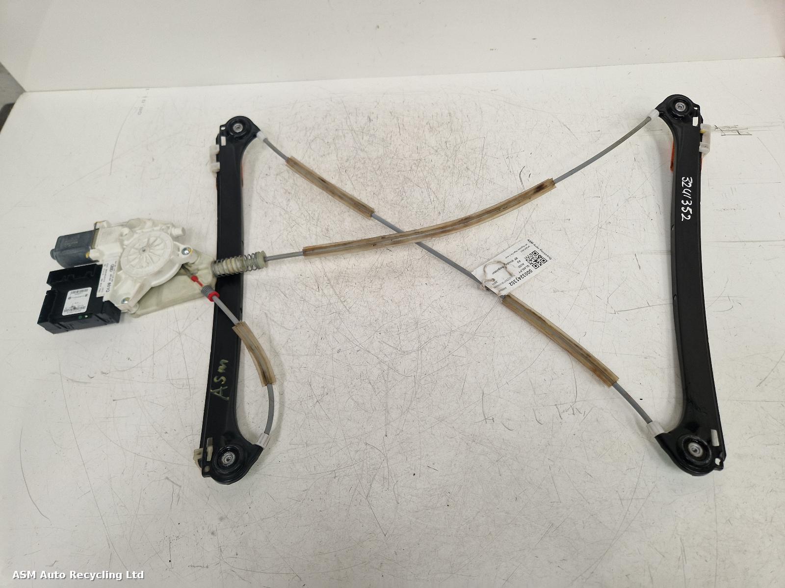View Auto part RF Window Regulator Audi A3 2011