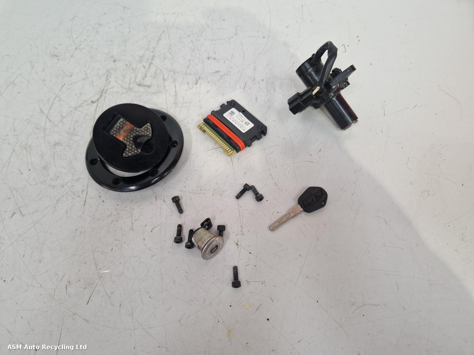 View Auto part Comp.Lock Set + Keys Ktm 125 Duke 2020