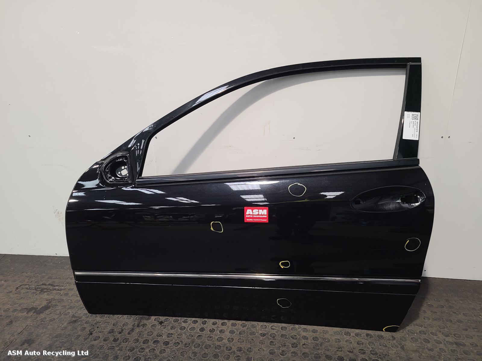 View Auto part L Front Door Mercedes Clc 2010