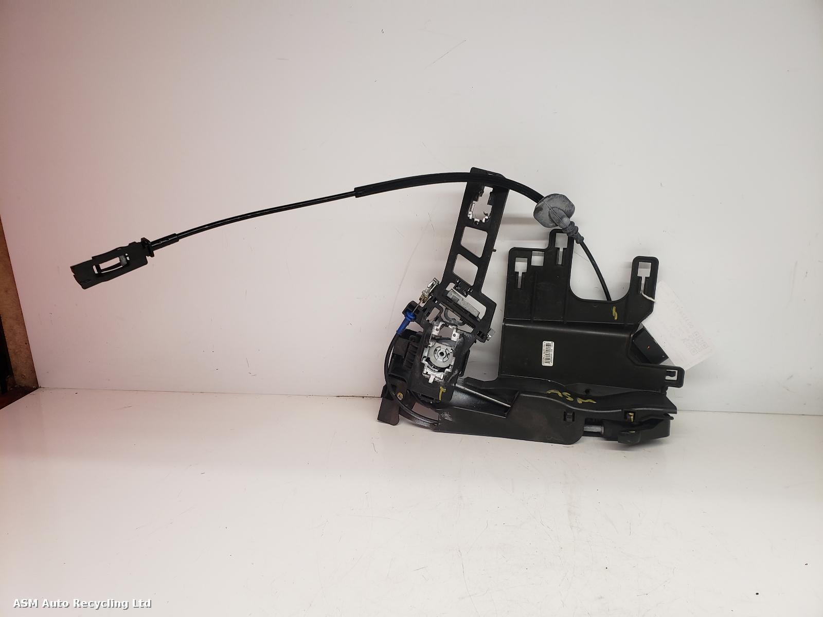 View Auto part Door Lock Assembly Ford Fiesta 2012