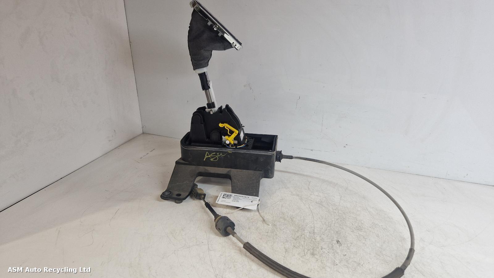 View Auto part Gear Stick/Shifter Vauxhall Corsa 2012