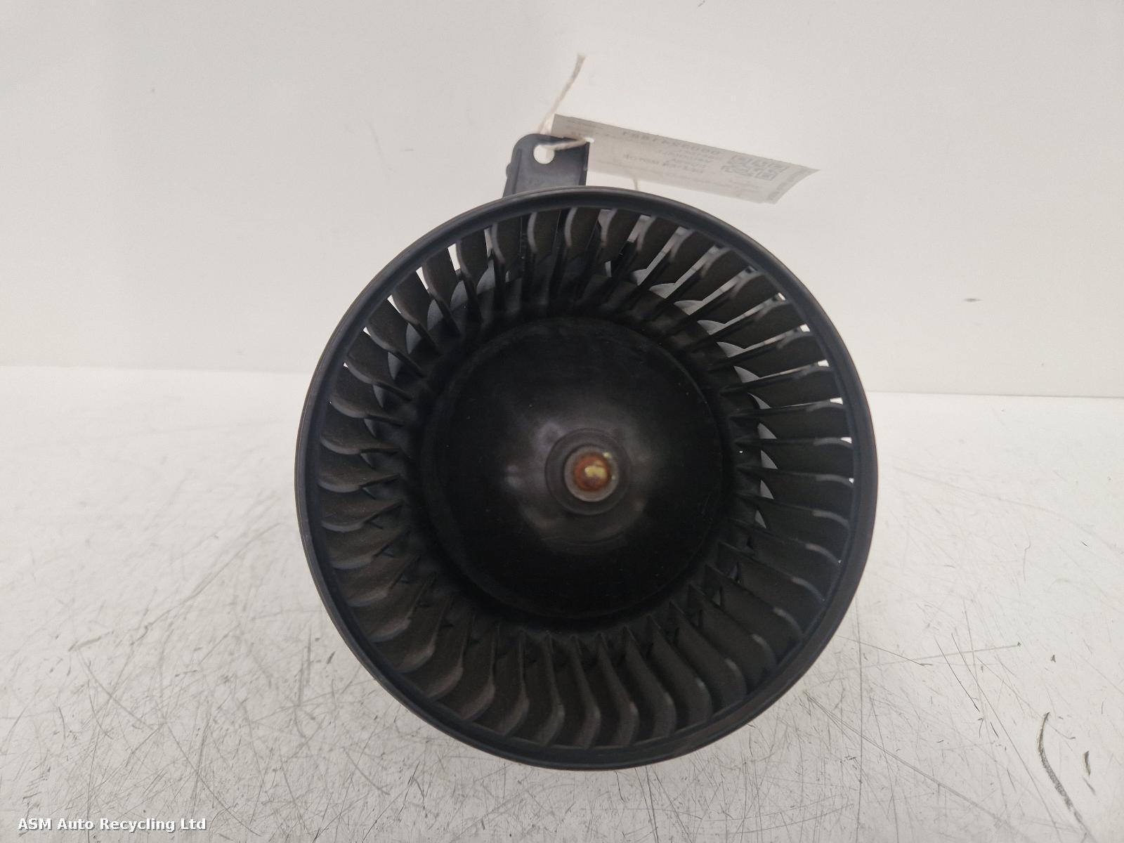 View Auto part Heater Motor/Assembly Vauxhall Corsa 2012