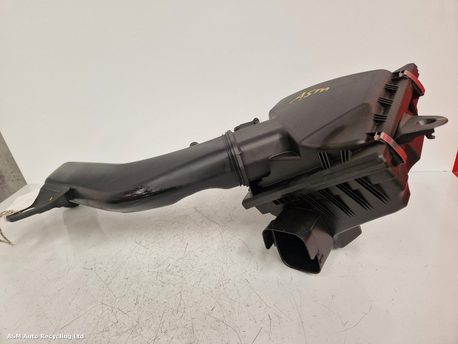 View Auto part Air Cleaner/Box Bmw 2 Series 2014