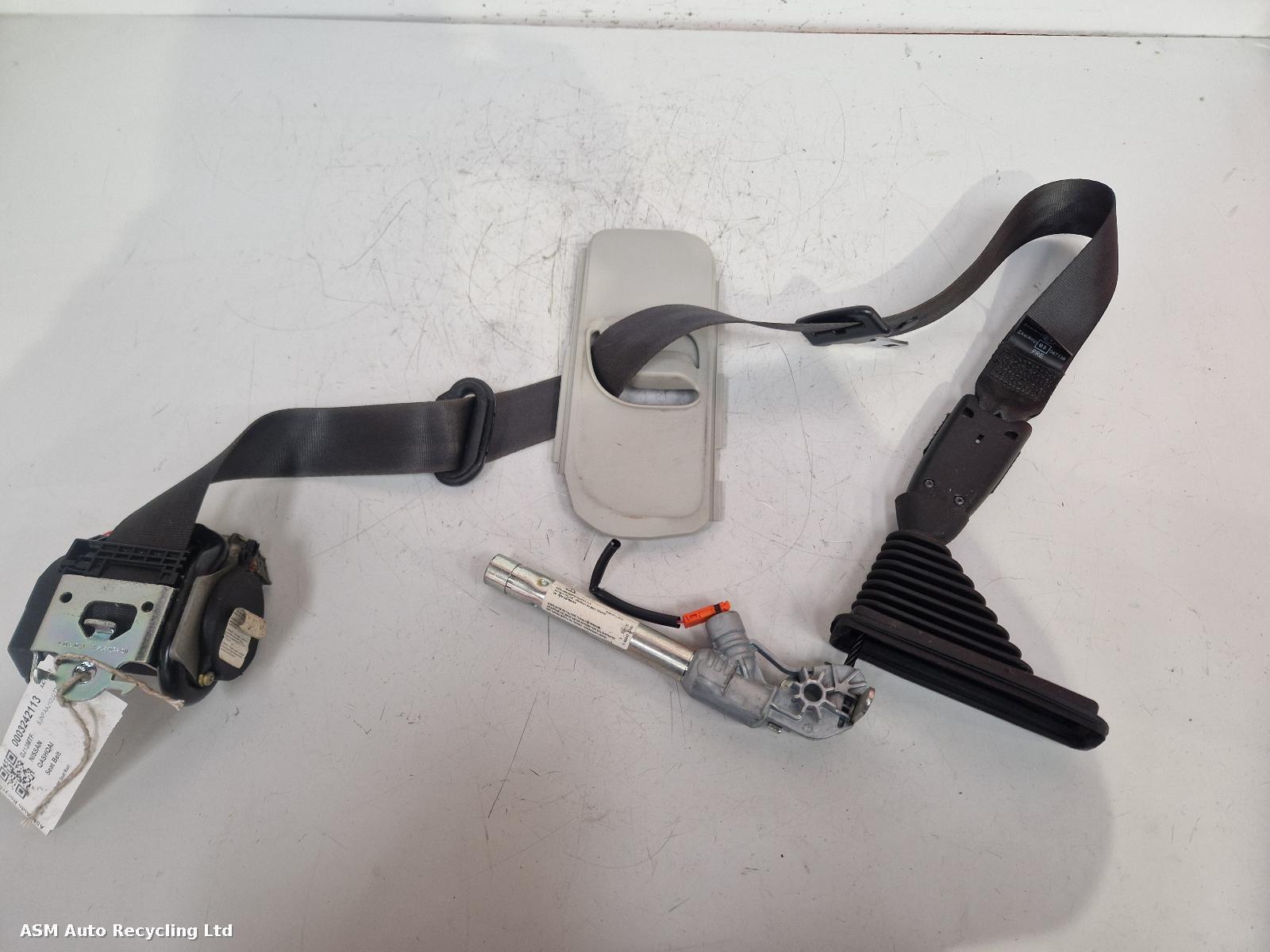 View Auto part Seat Belt Nissan Qashqai 2013