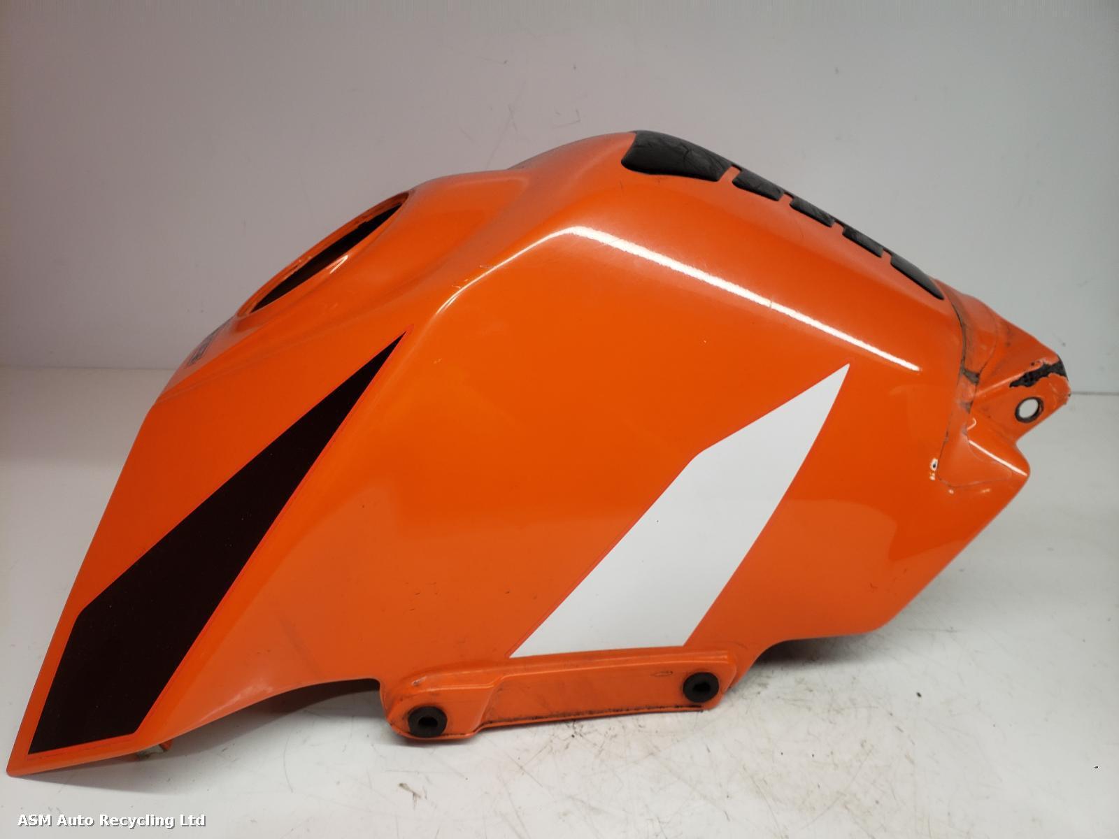View Auto part Tank Trim Ktm Rc 125 2018