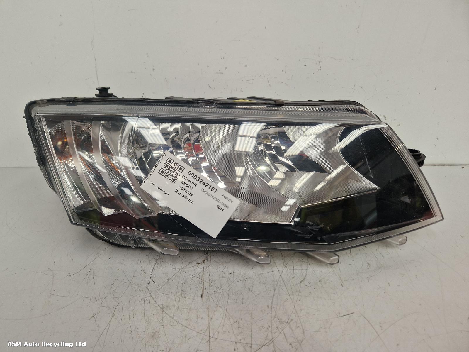 View Auto part R Headlamp Skoda Octavia 2014