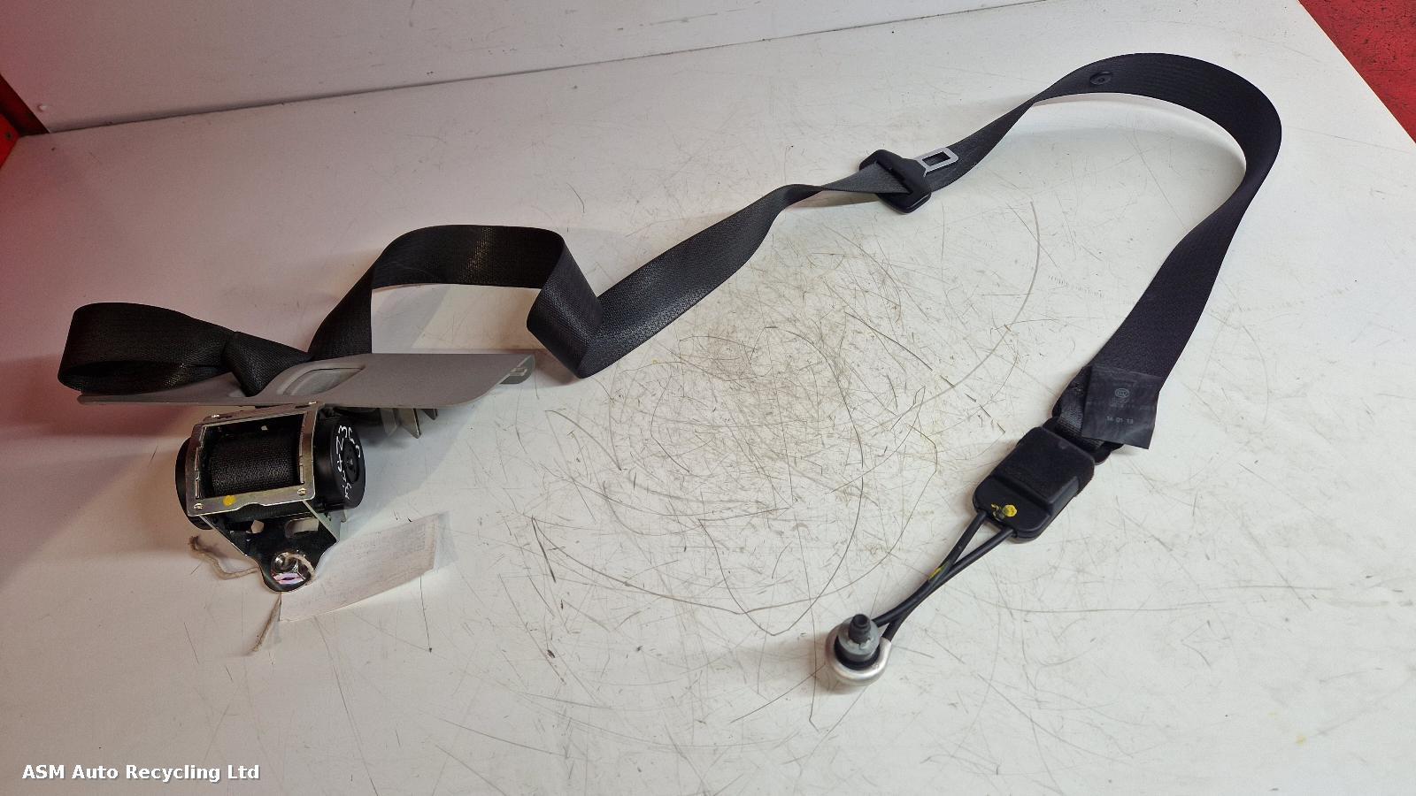 View Auto part Seat Belt Vauxhall Corsa 2013