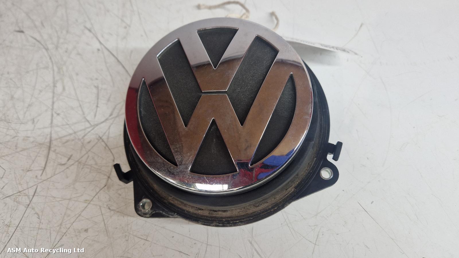 View Auto part Tailgate Handle Volkswagen Passat Cc 2009