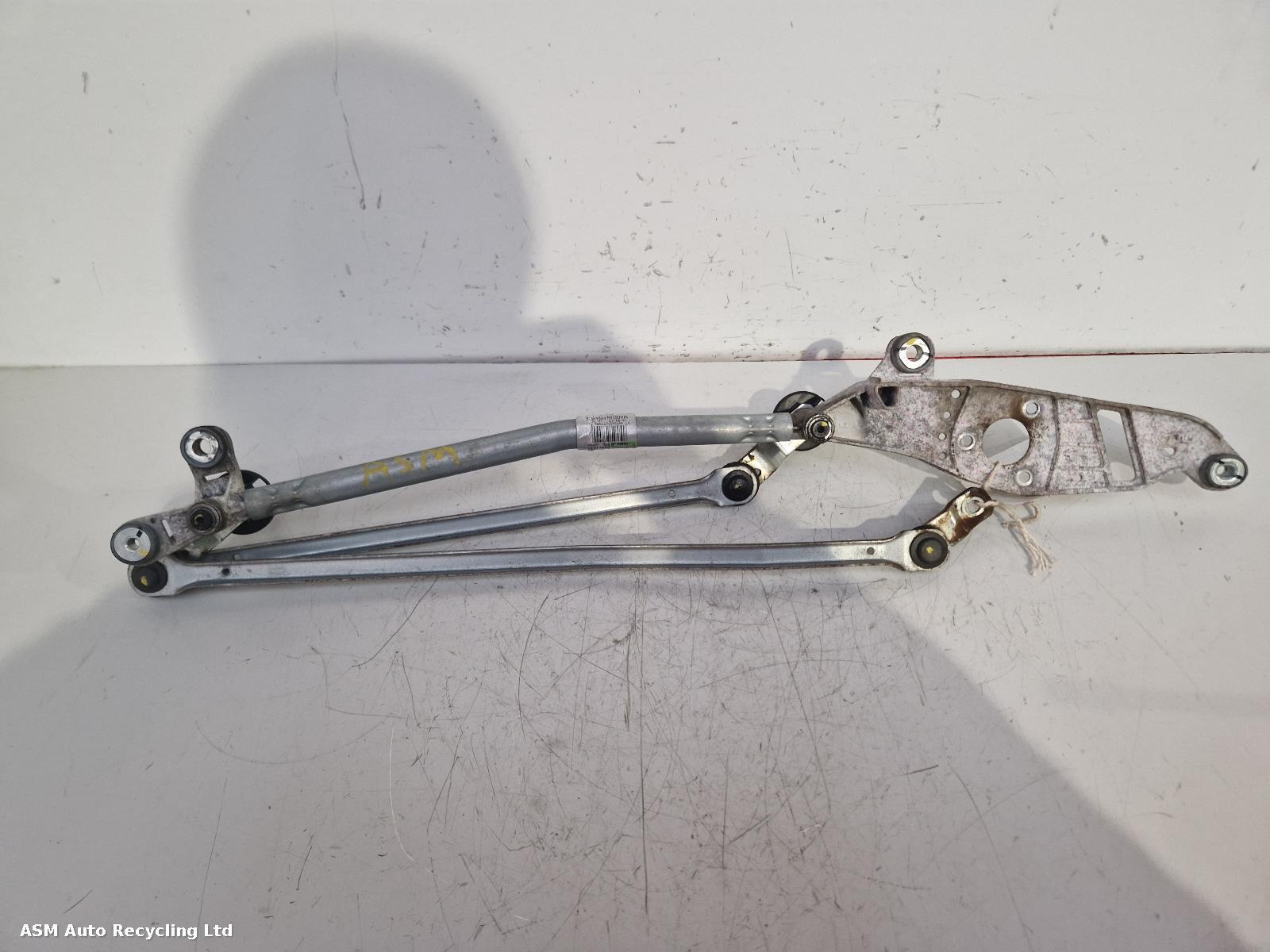View Auto part Wiper Linkage Nissan Qashqai 2010