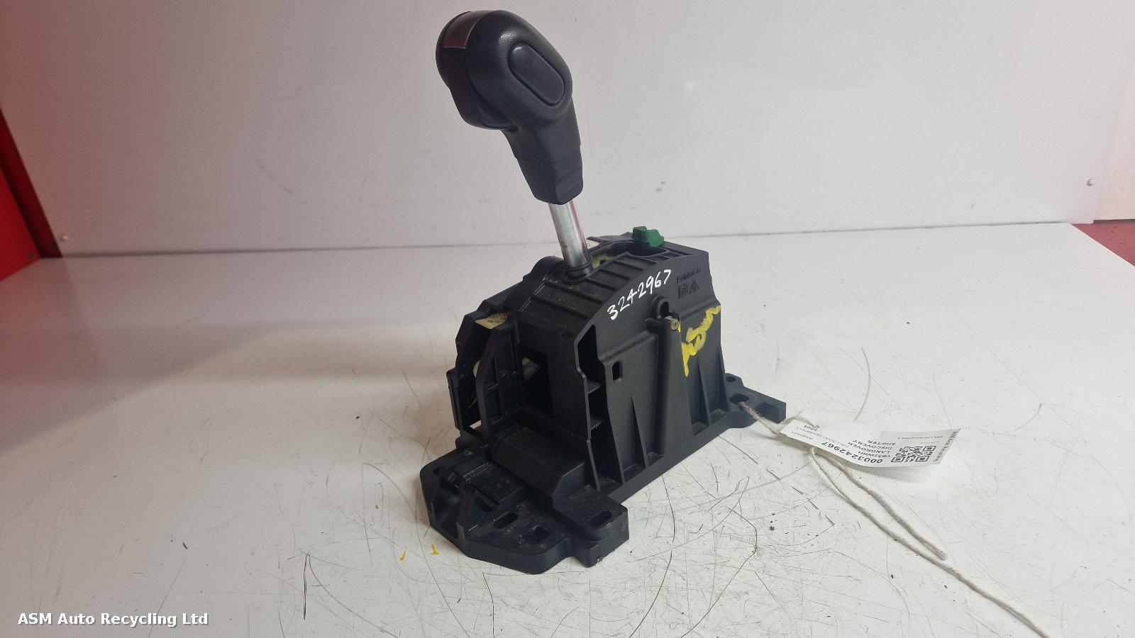 View Auto part Gear Stick/Shifter Land Rover Discovery 2005