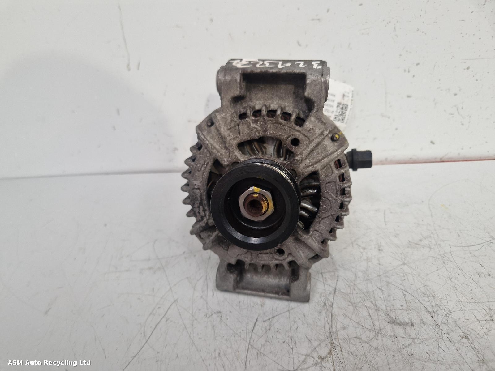 View Auto part Alternator Vauxhall Astra 2017