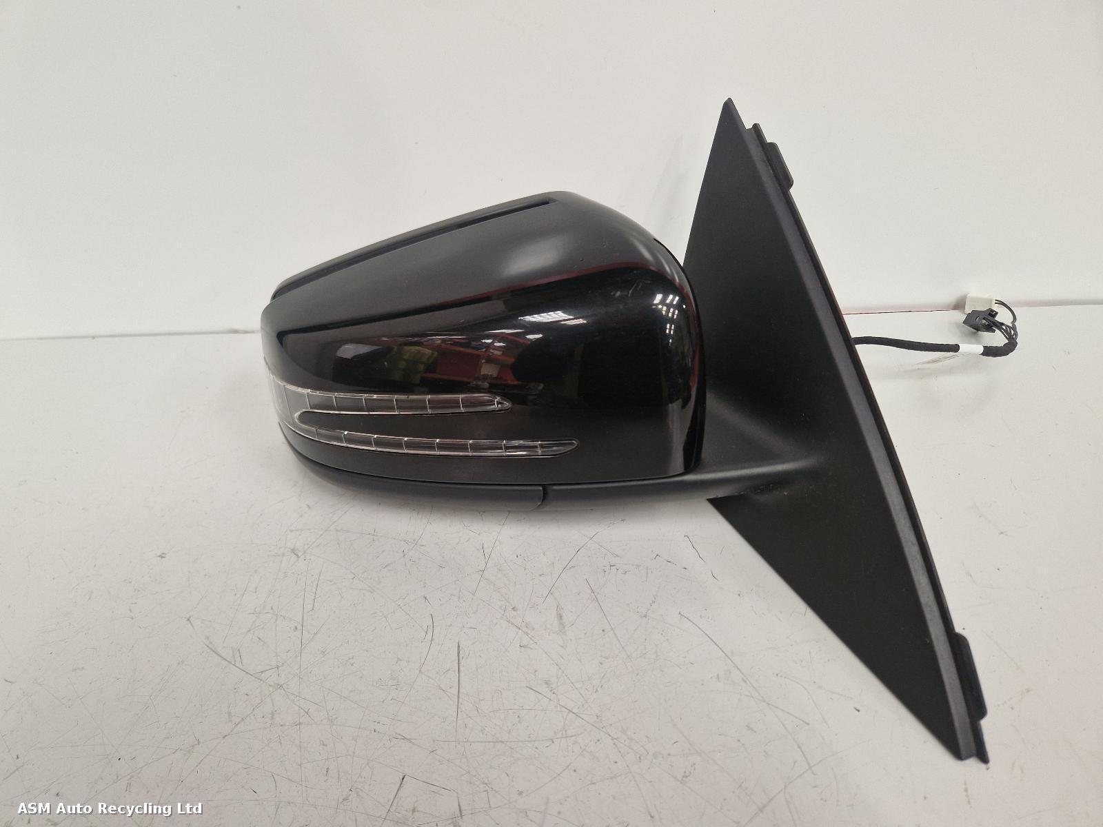 View Auto part R Door Mirror Mercedes C Class 2014