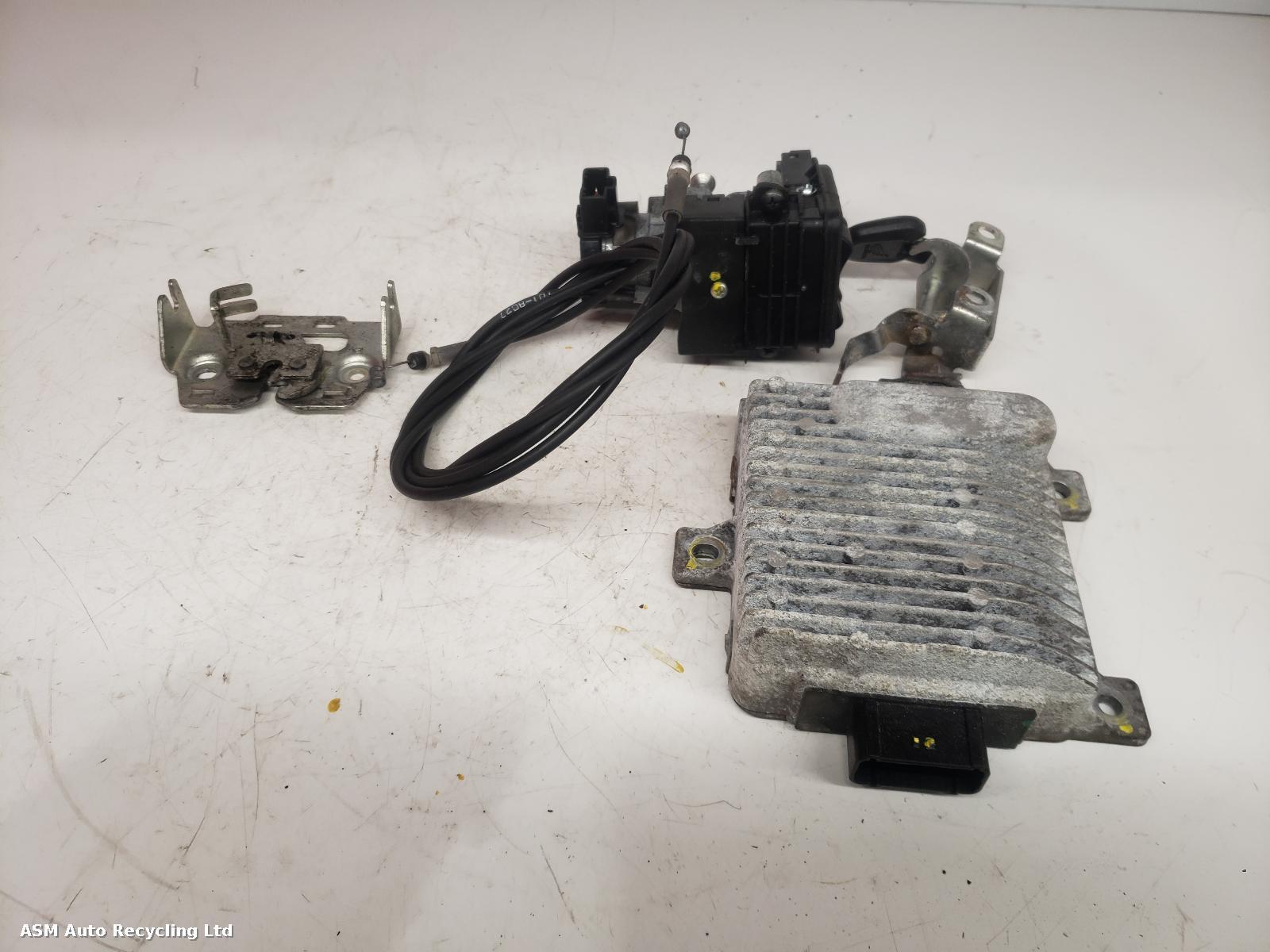 View Auto part Comp.Lock Set + Keys Honda Ww 2018