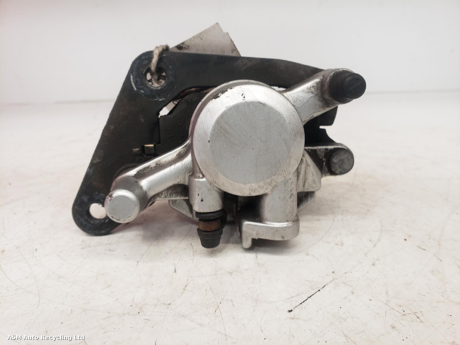 View Auto part Caliper Yamaha Ybr 125 2013