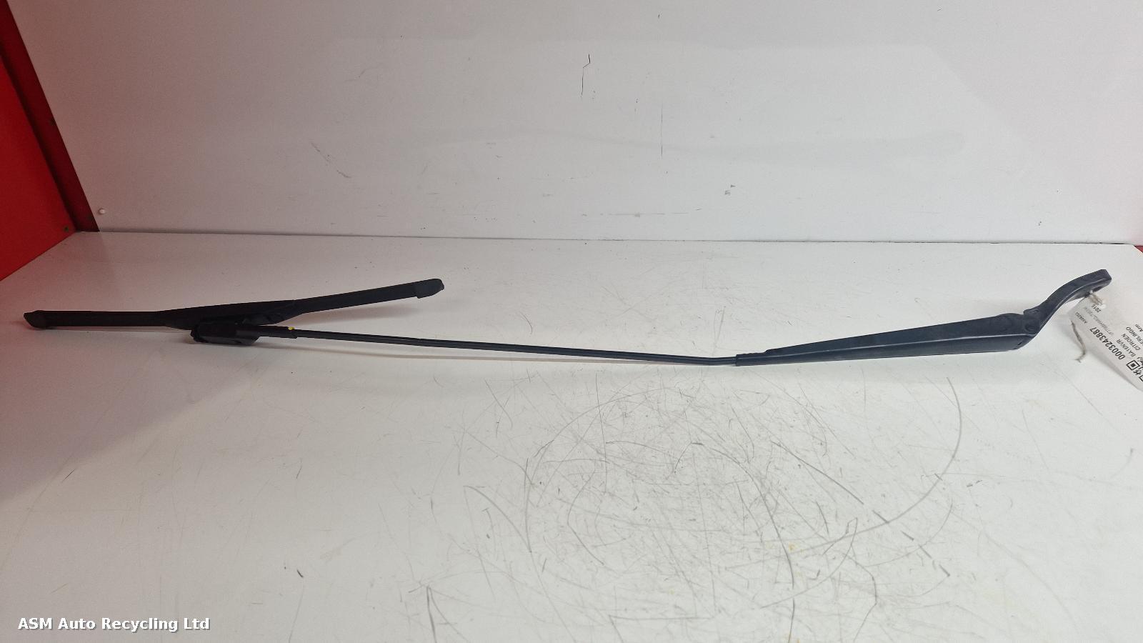 View Auto part Wiper Arm Citroen Berlingo 2016