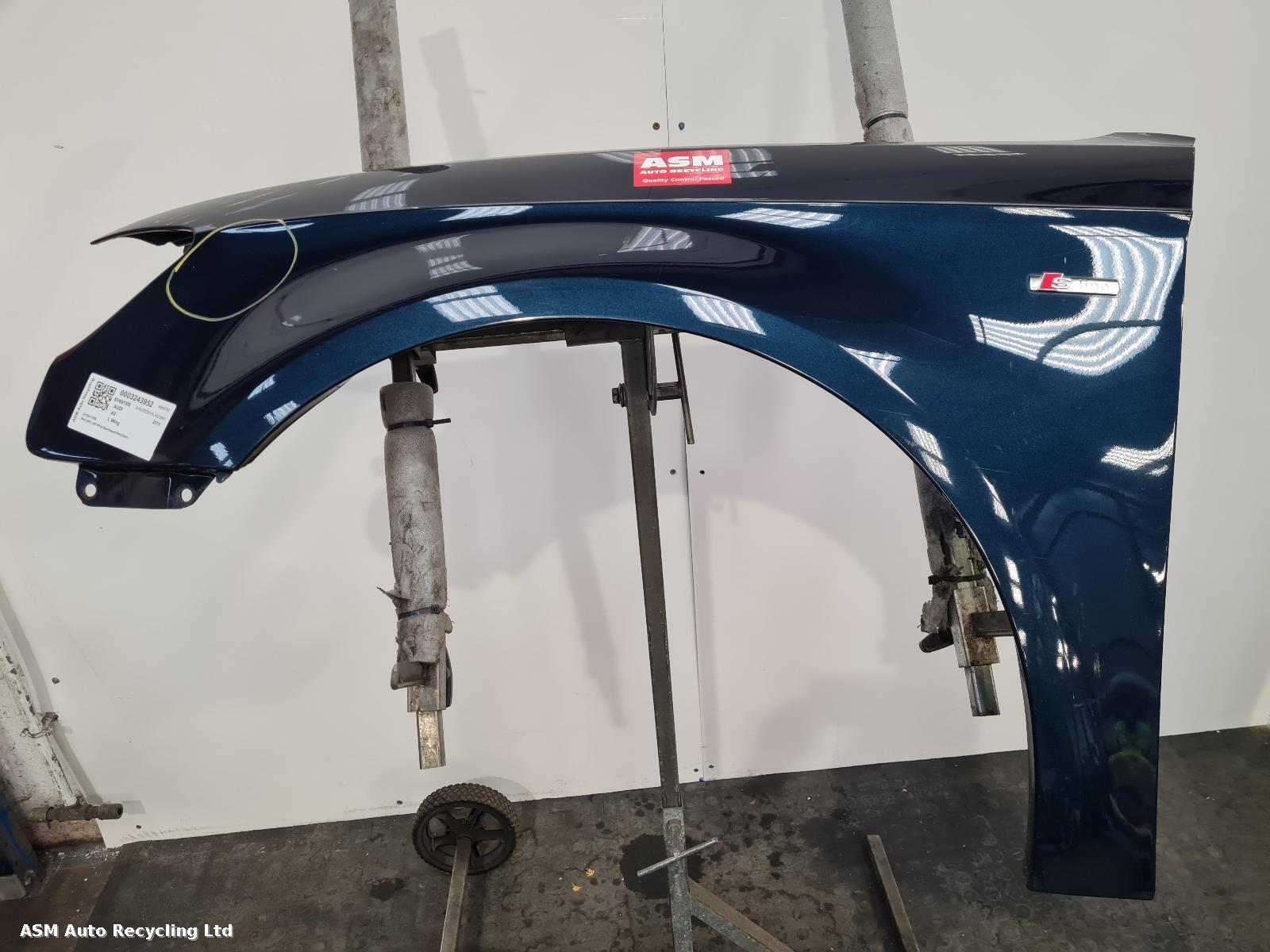 View Auto part L Wing Audi A3 2019