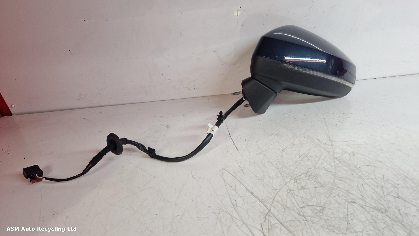 View Auto part L Door Mirror Audi A3 2019