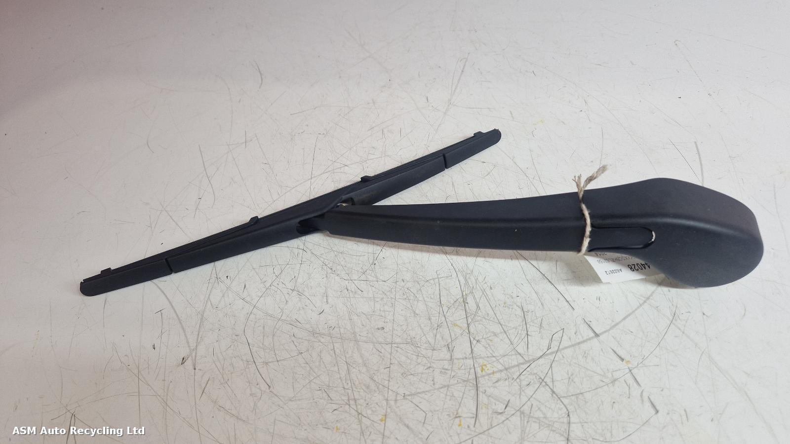 View Auto part Wiper Arm Ford Focus 2014