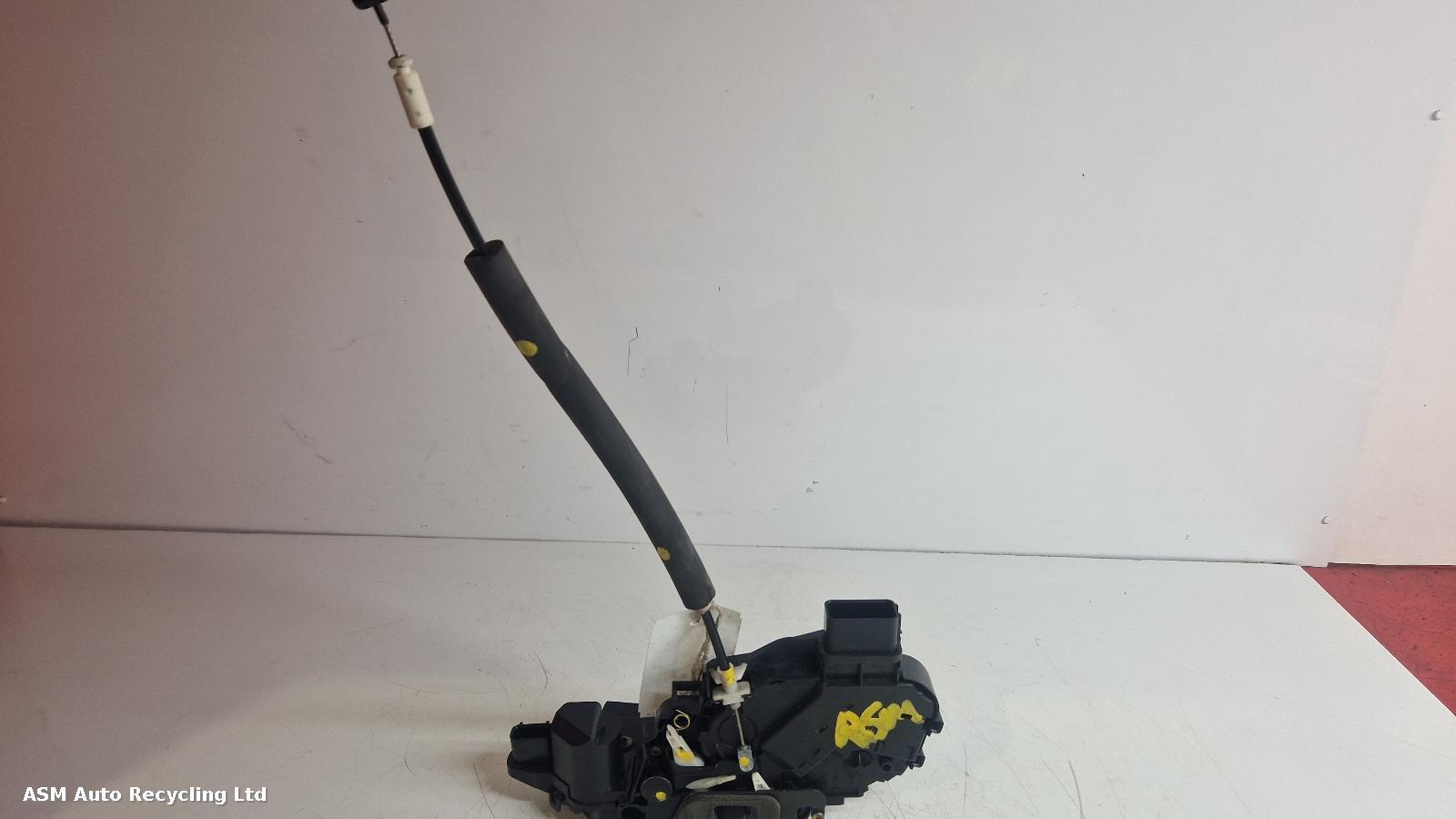 View Auto part Door Lock Assembly Jaguar Xf 2010