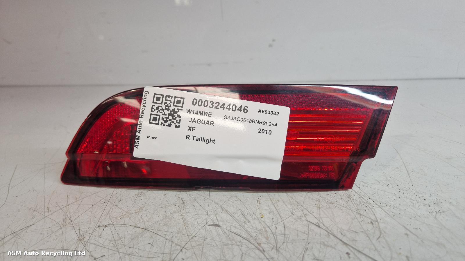 View Auto part R Taillight Jaguar Xf 2010