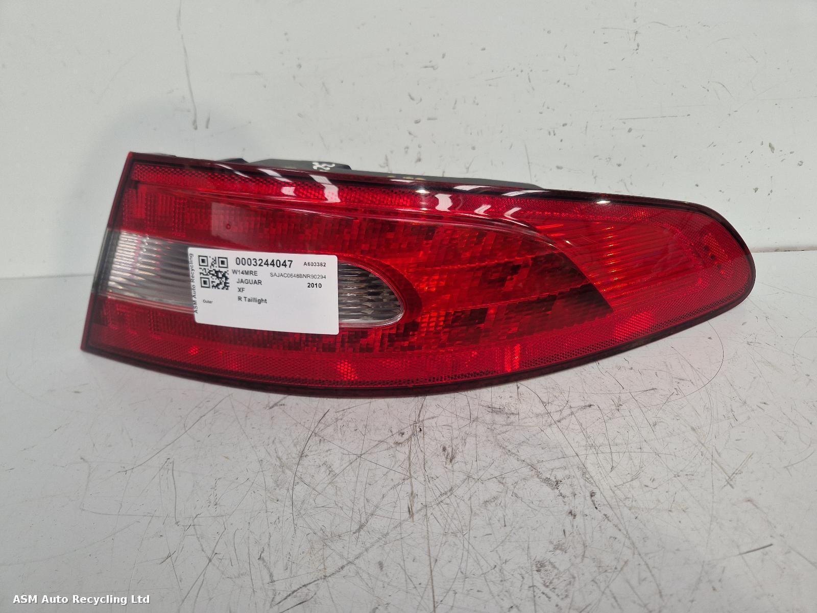 View Auto part R Taillight Jaguar Xf 2010