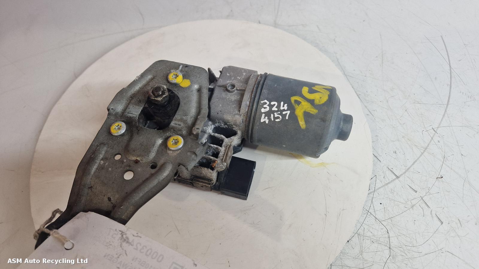 View Auto part Wiper Motor Front Volkswagen Passat 2010