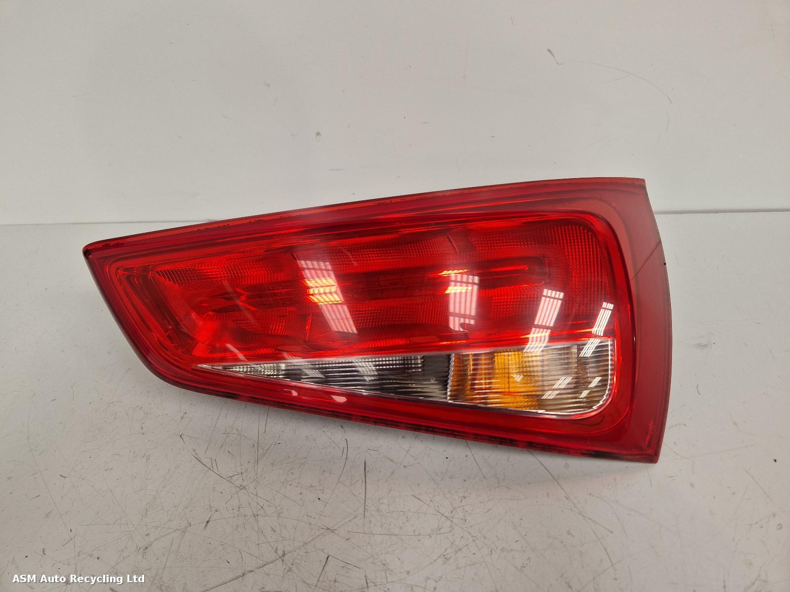 View Auto part R Taillight Audi A1 2011