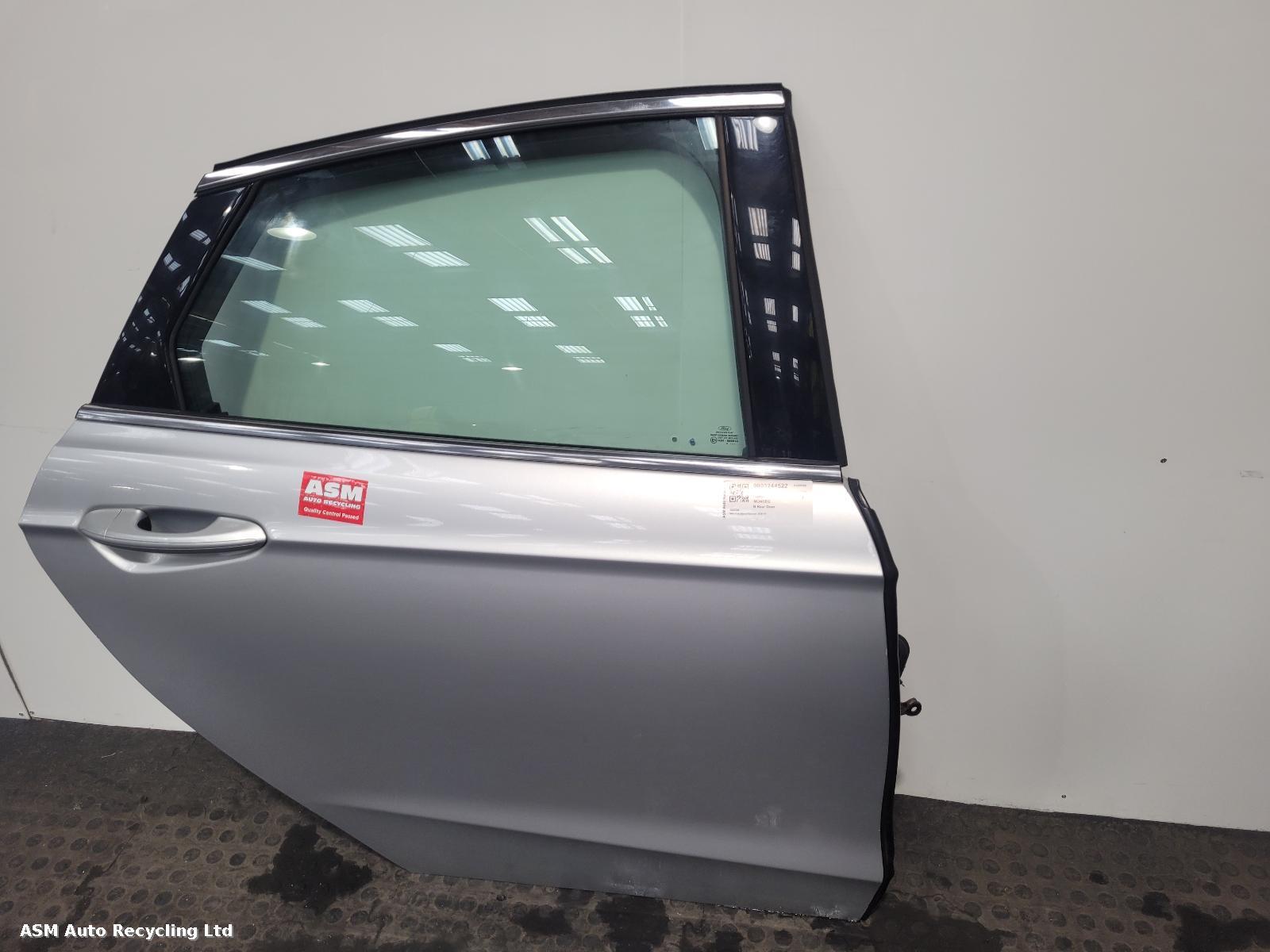 View Auto part R Rear Door Ford Mondeo 2015