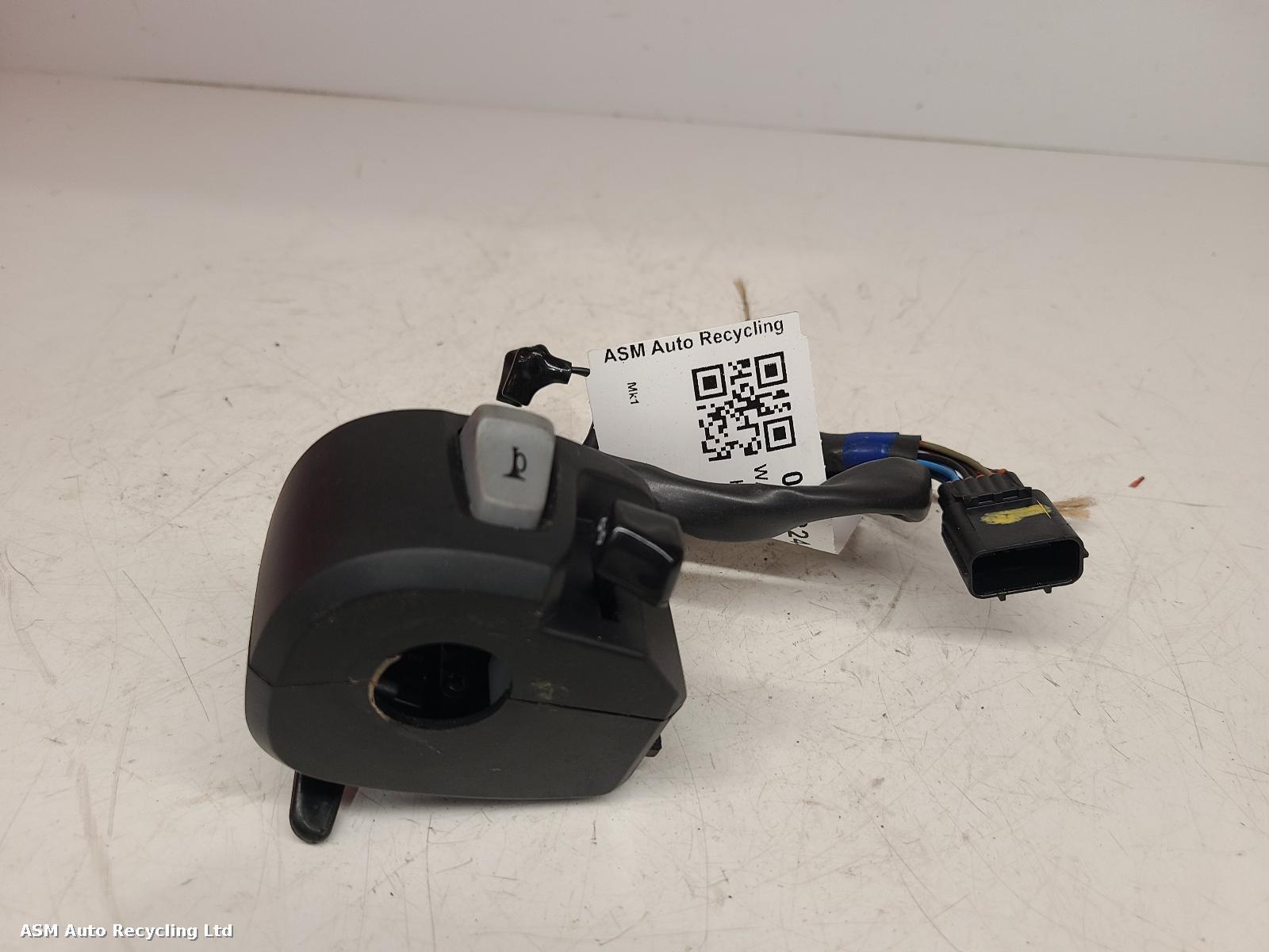 View Auto part LH Switch Gear Honda Gb 350 S-s 2025