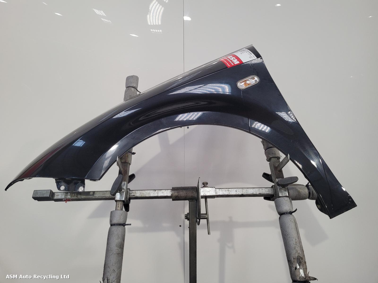 View Auto part L Wing Seat Leon 2011