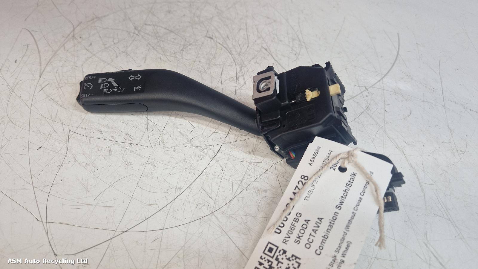 View Auto part Combination Switch Skoda Octavia 2006