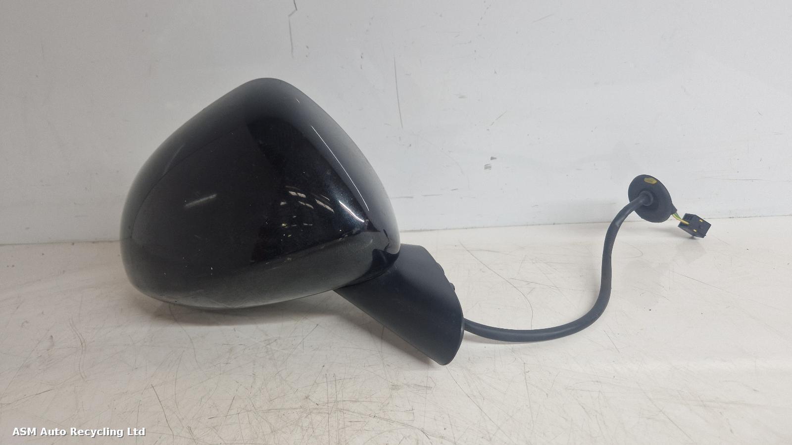 View Auto part R Door Mirror Vauxhall Corsa 2014