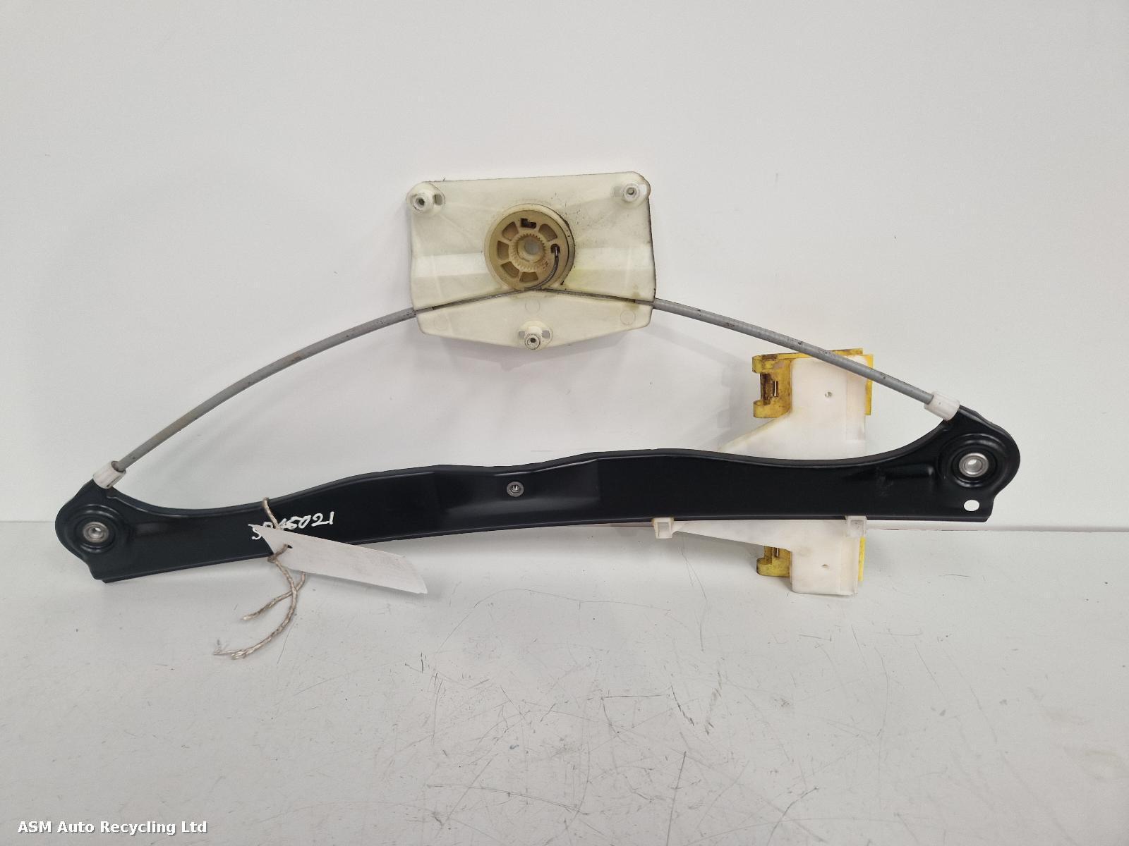 View Auto part RF Window Regulator Audi A3 2010