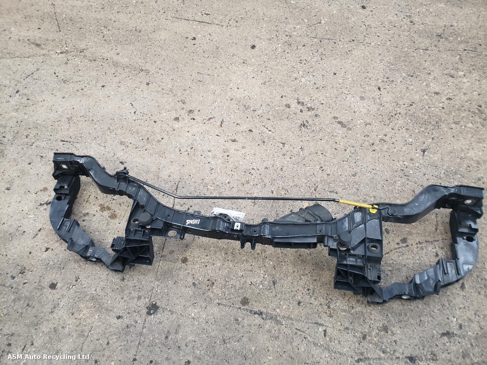 View Auto part Front Panel Ford Focus 2015