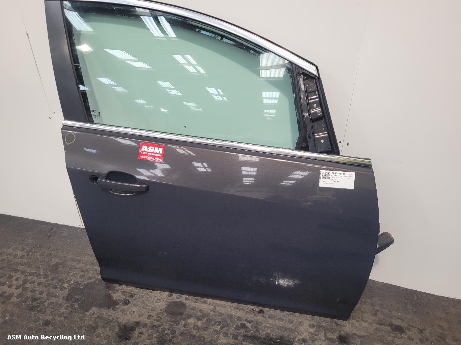 View Auto part R Front Door Vauxhall Astra 2013