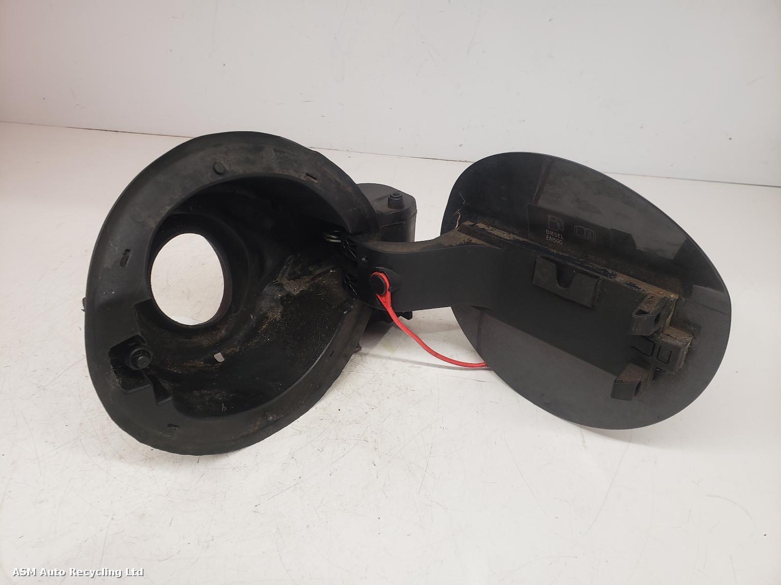 View Auto part Fuel Filler Flap Vauxhall Astra 2013