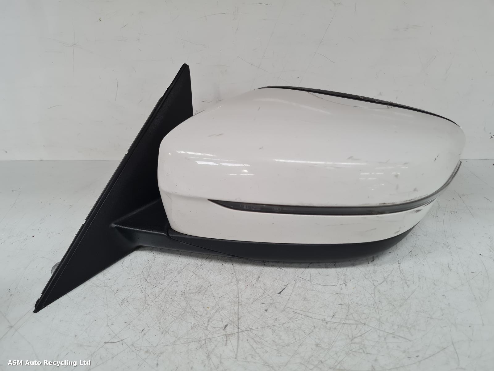 View Auto part L Door Mirror Bmw 5 Series 2020